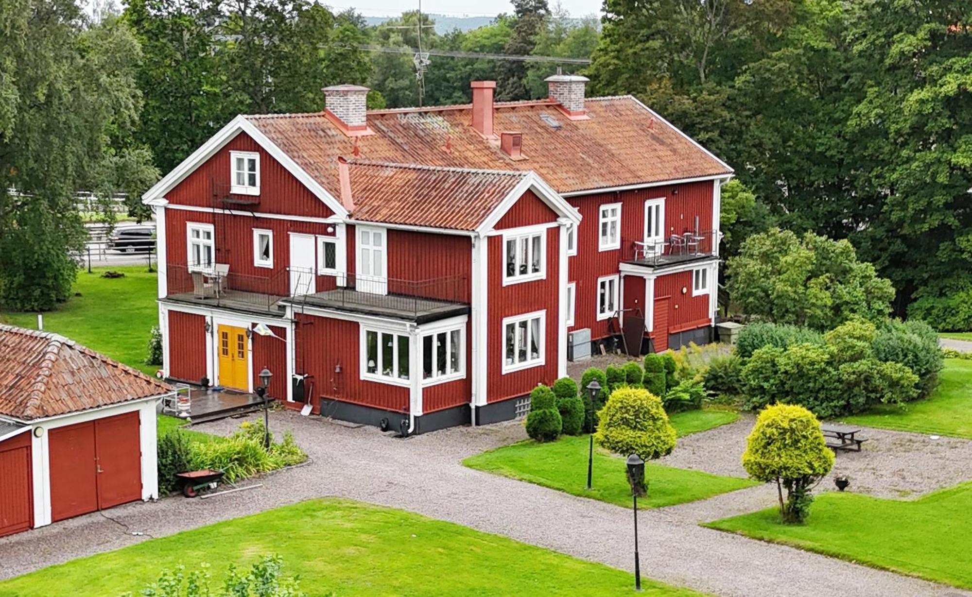 Hotell Krey Karlskoga Exterior foto